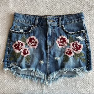 Free People Embroidered Wild Rose Denim Mini Skirt Size 26/2